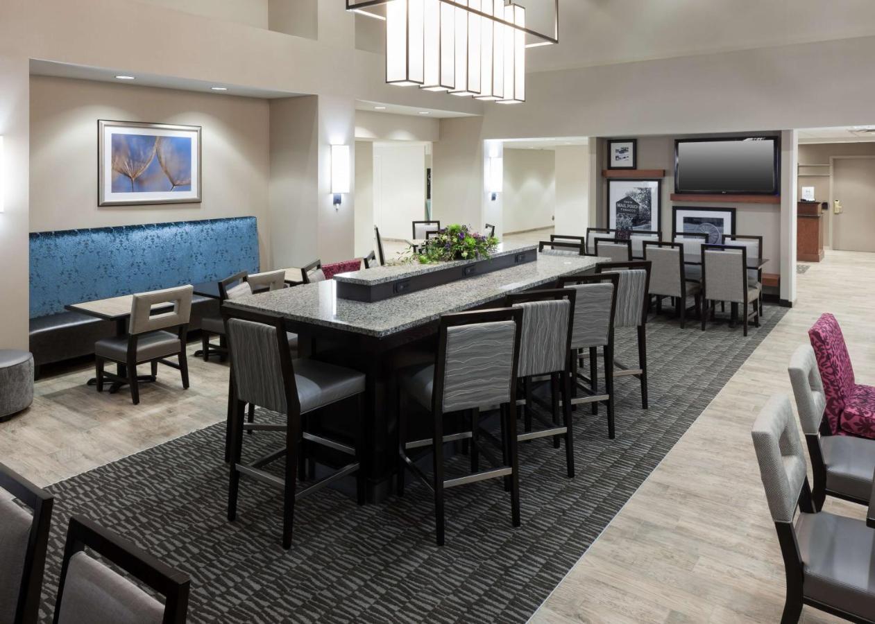 Hampton Inn & Suites Davenport Exterior foto