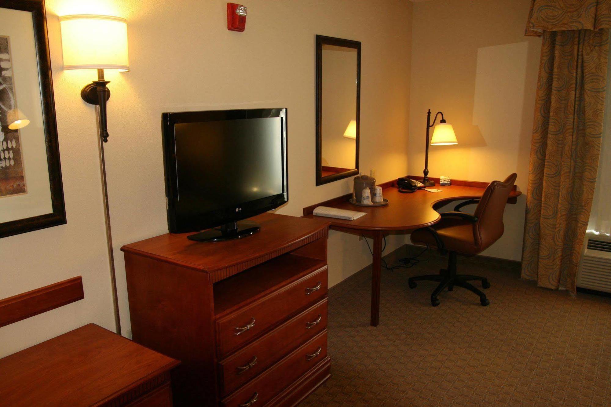 Hampton Inn & Suites Davenport Zimmer foto